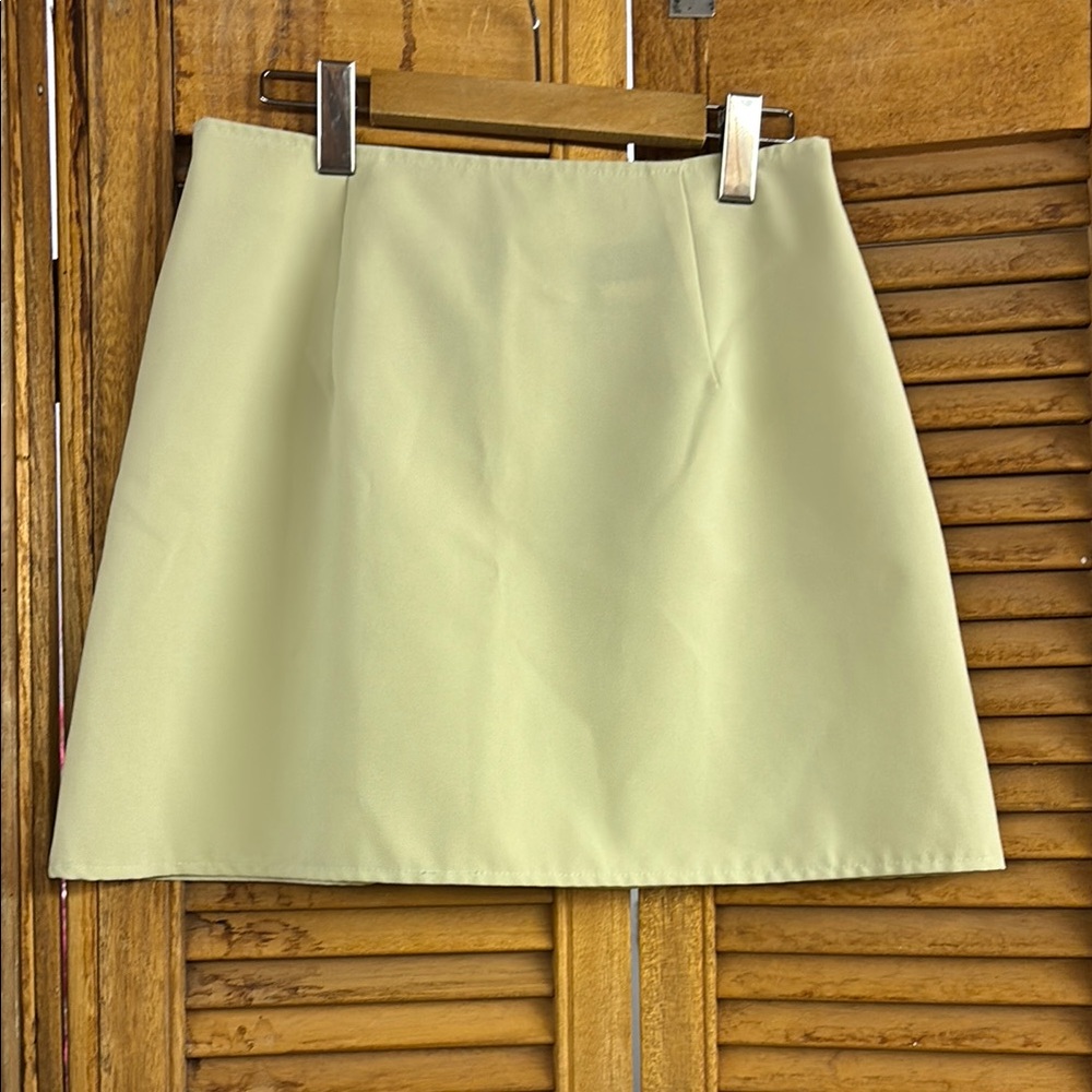 Light Green Mini Skirt Retro 60’s Twee
